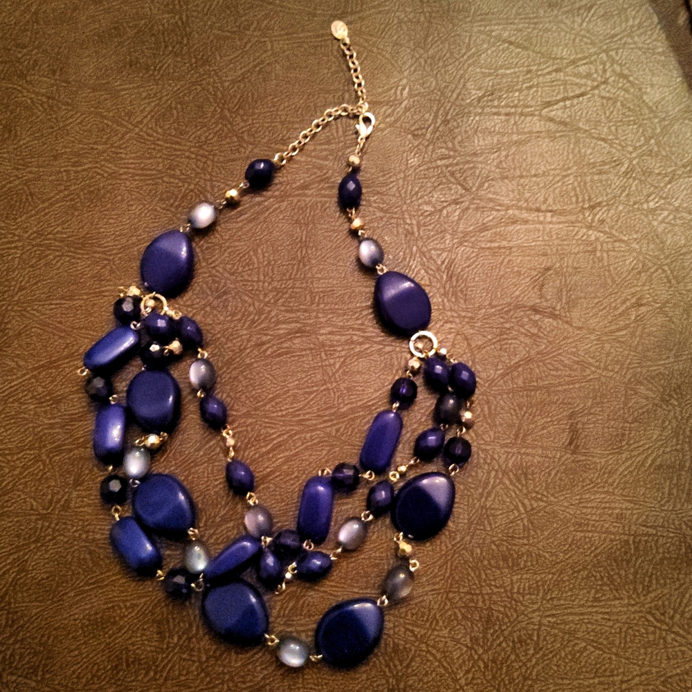 (Purple Beads) Robert Rose Necklace